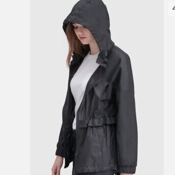 Andrew Marc Penrose Short Hooded Rain Jacket - Picture 3 of 5